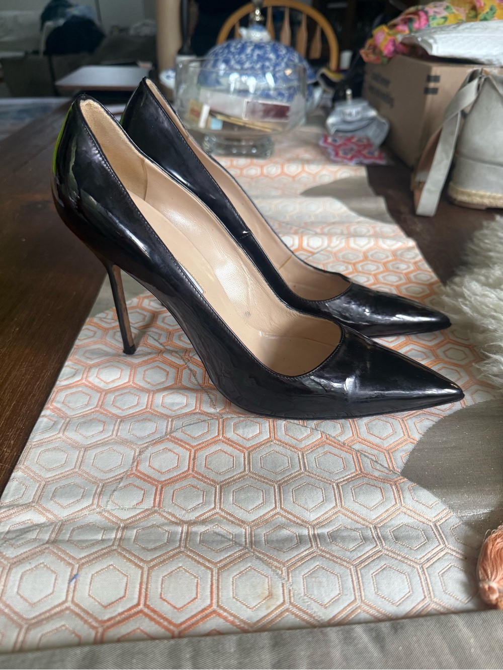 Manolo Blahnik patent leather black pumps